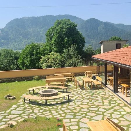 Guesthouse Nefertiti สโมลยัน ภายนอก รูปภาพ
