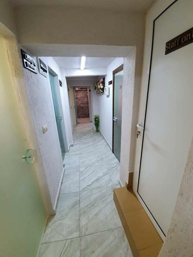 Guesthouse Nefertiti สโมลยัน ภายนอก รูปภาพ